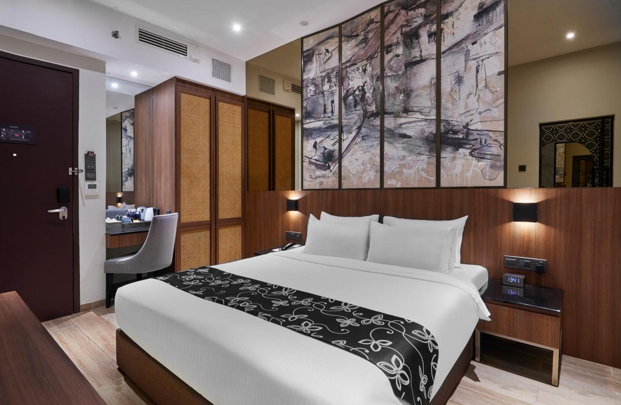 Hotel Baba House