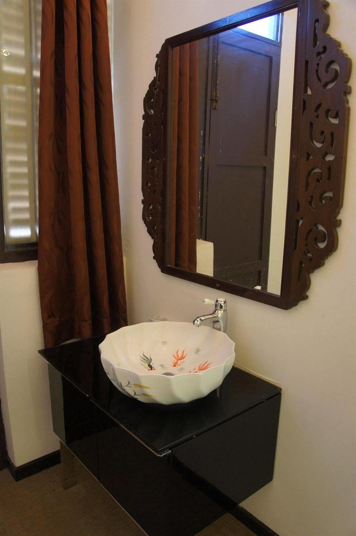 Hotel Baba House