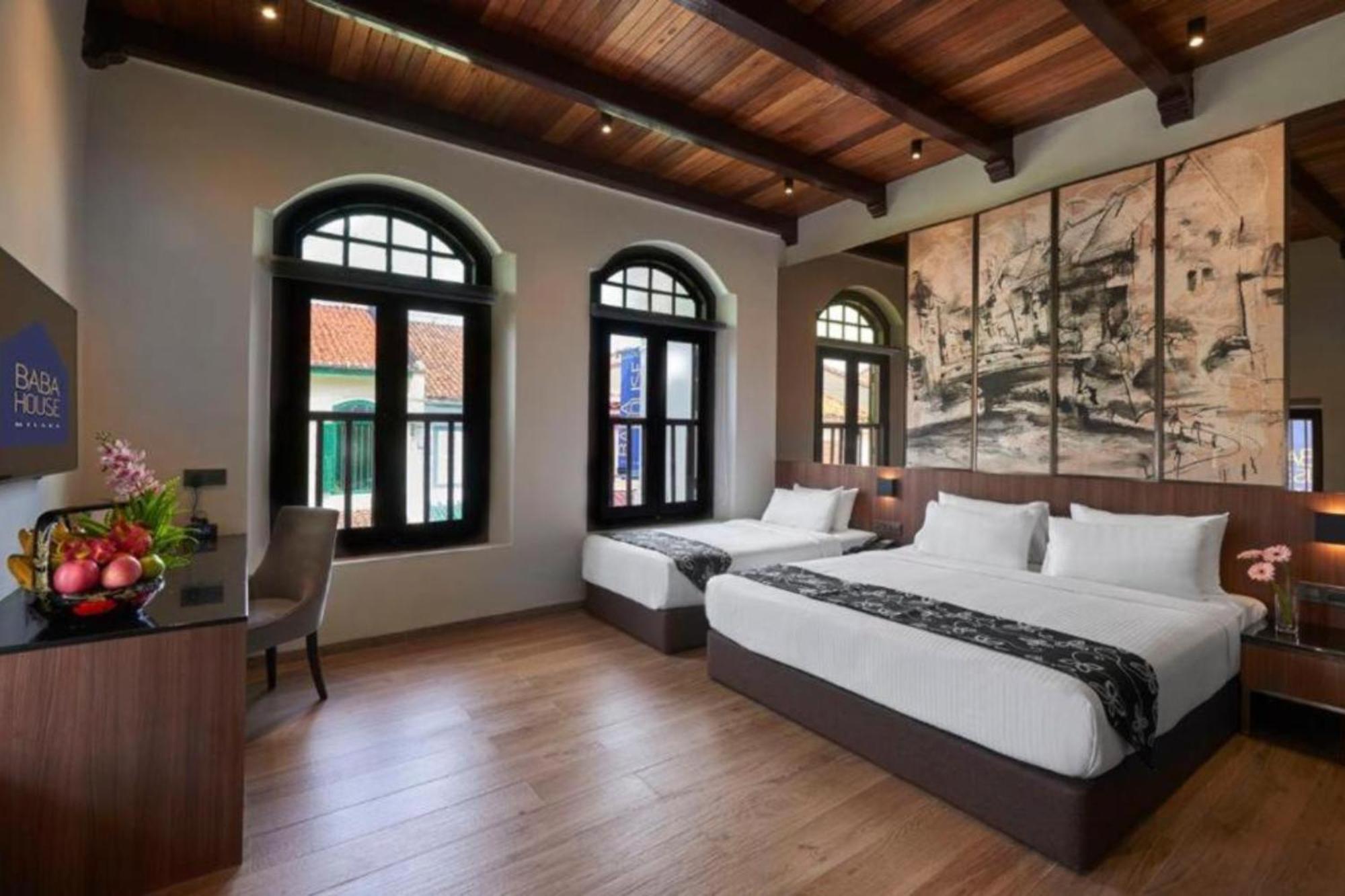 Baba House Hotel 4*
