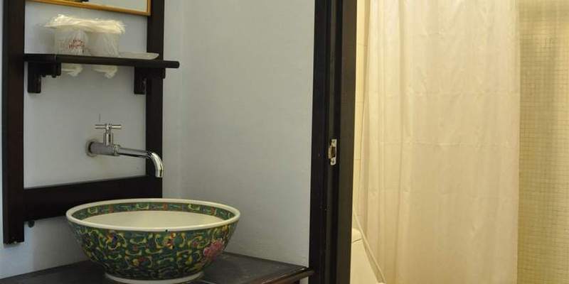 Hotel Baba House