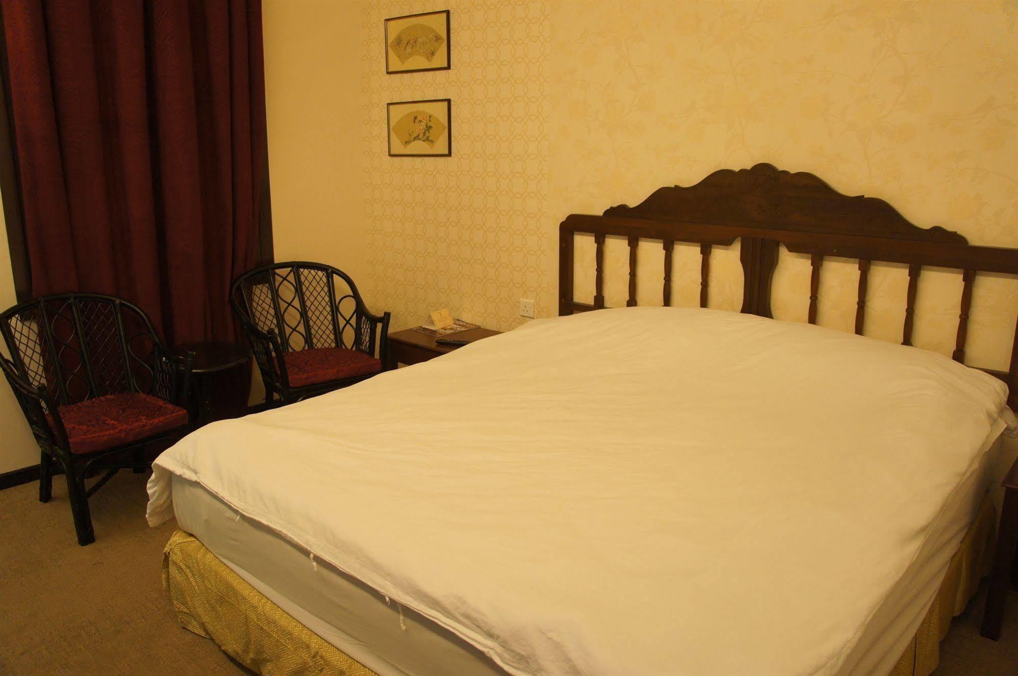 Baba House Hotel 4*